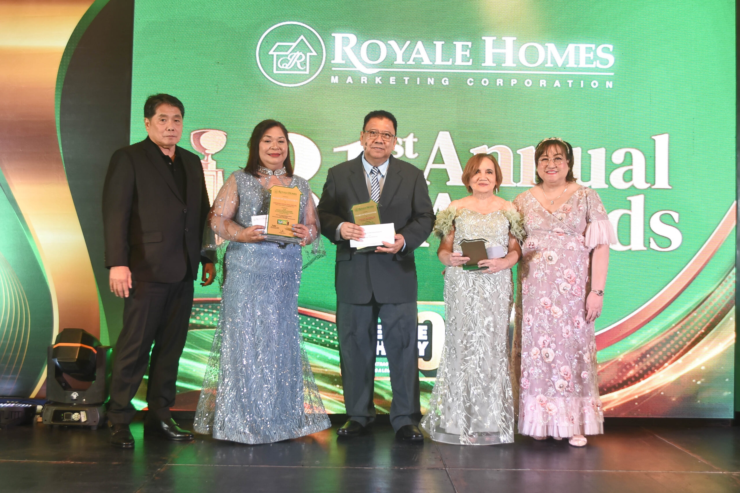 Royale Homes gave several awards that recognized the excellence of its sales force in different areas of focus.